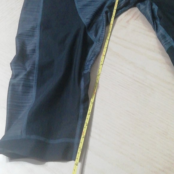 NWT! Ryu Geoline Capri - Picture 14 of 14
